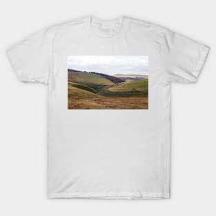 View from the Cat and Fiddle Pass, Peak District T-Shirt